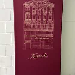 1000 x 2300 mm (BxH) mit doppelseitigem Druck